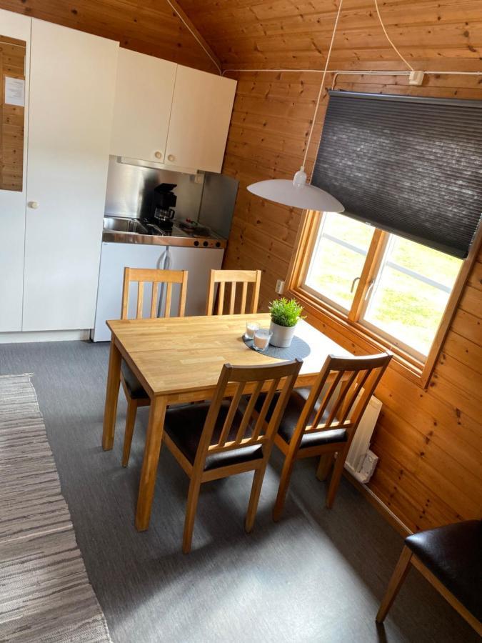 Kanalkrogen Stugor Sjötorp Esterno foto